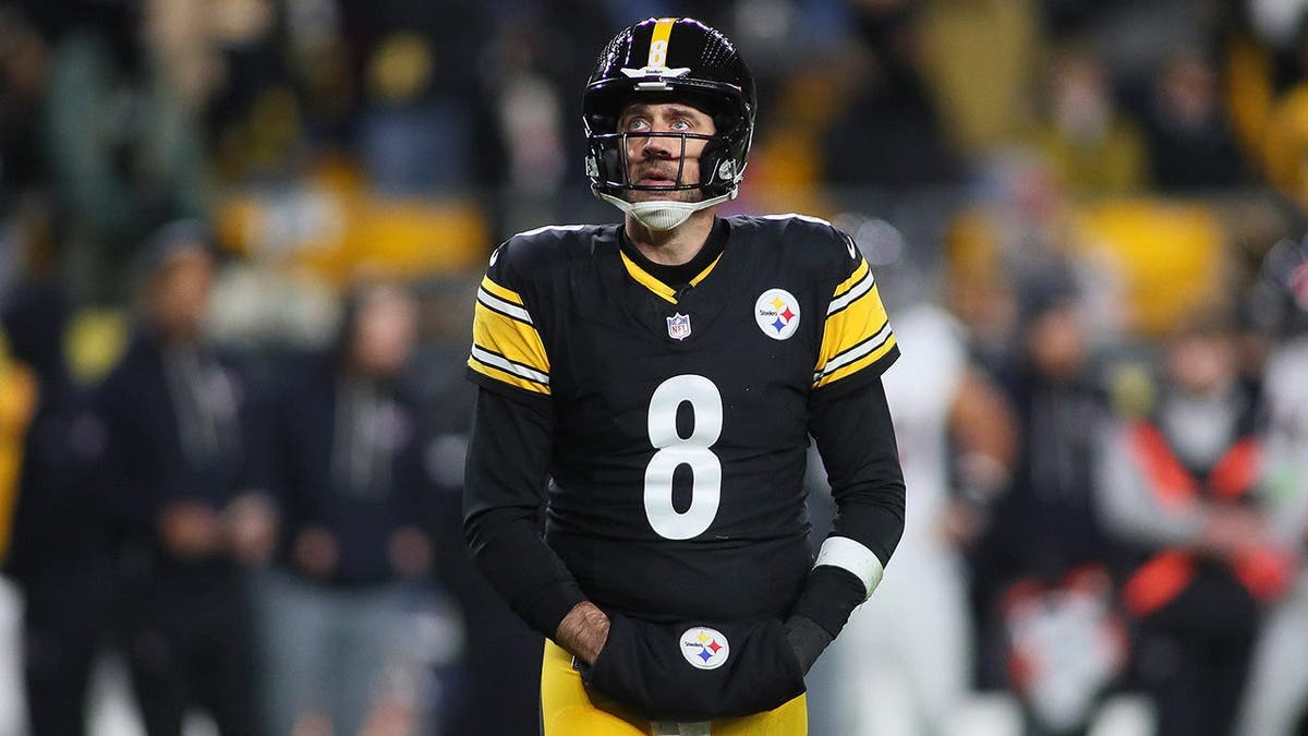 Aaron Rodgers Plans to Retire After 22nd NFL Season