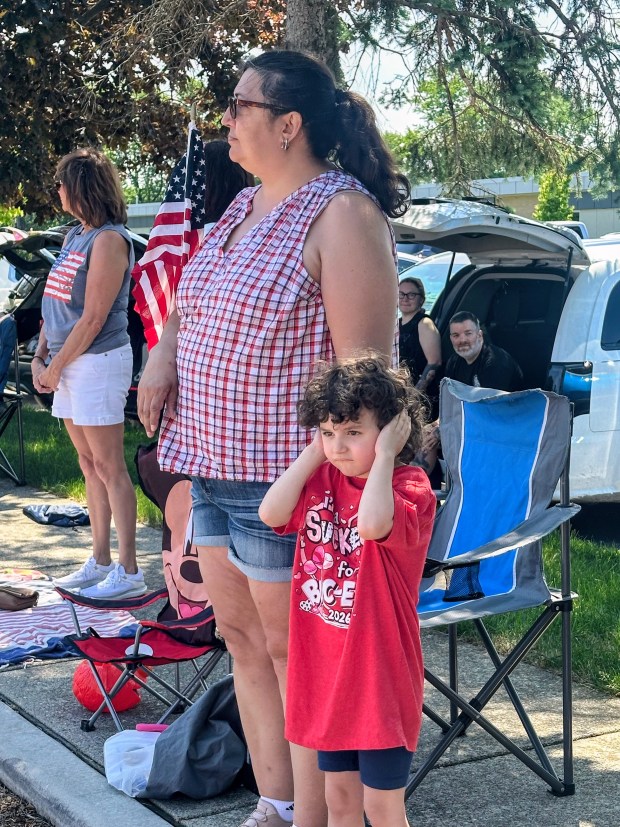 Crown Point Memorial Day: A Solemn Tribute