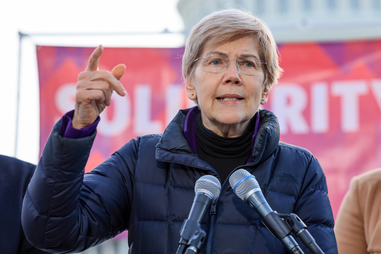 Senator Warren Calls for AI-Focused Tax Reforms