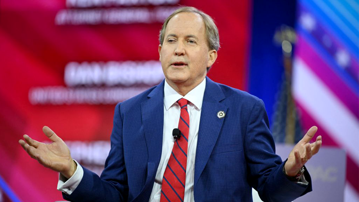 Texas Shuts Down Muslim University for Unauthorized Degrees