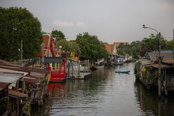 Thailand Imposes New Visa Restrictions on Tourists
