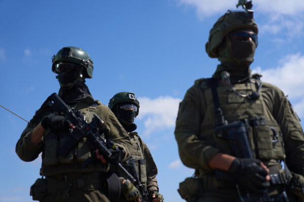 Israeli Soldiers Describe Complexities and Confusion Amid Gaza Ceasefire