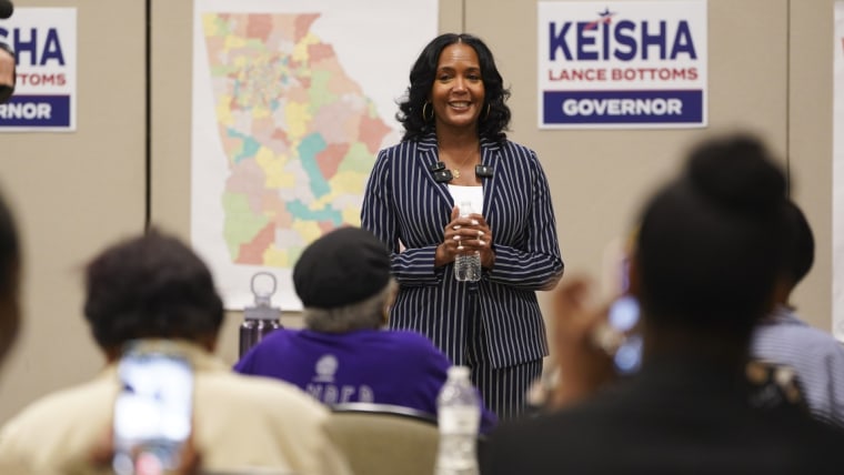 Former Biden Officials Tread Carefully in 2026 Gubernatorial Bids