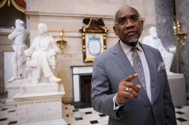 House Republicans Delay Vote on War Powers Resolution