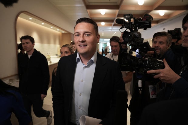 Wes Streeting Announces Bid to Replace Keir Starmer as Labour Leader