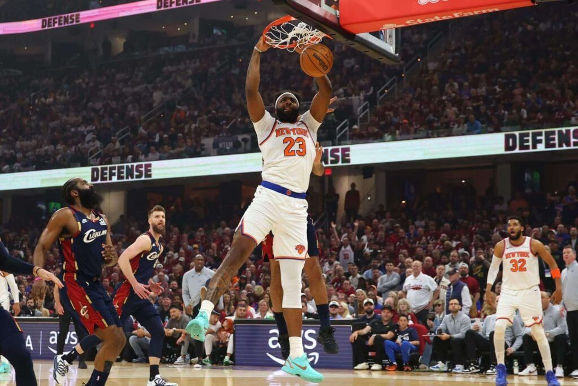 Mitchell Robinson’s Injury Clouds Knicks’ NBA Finals Prospects