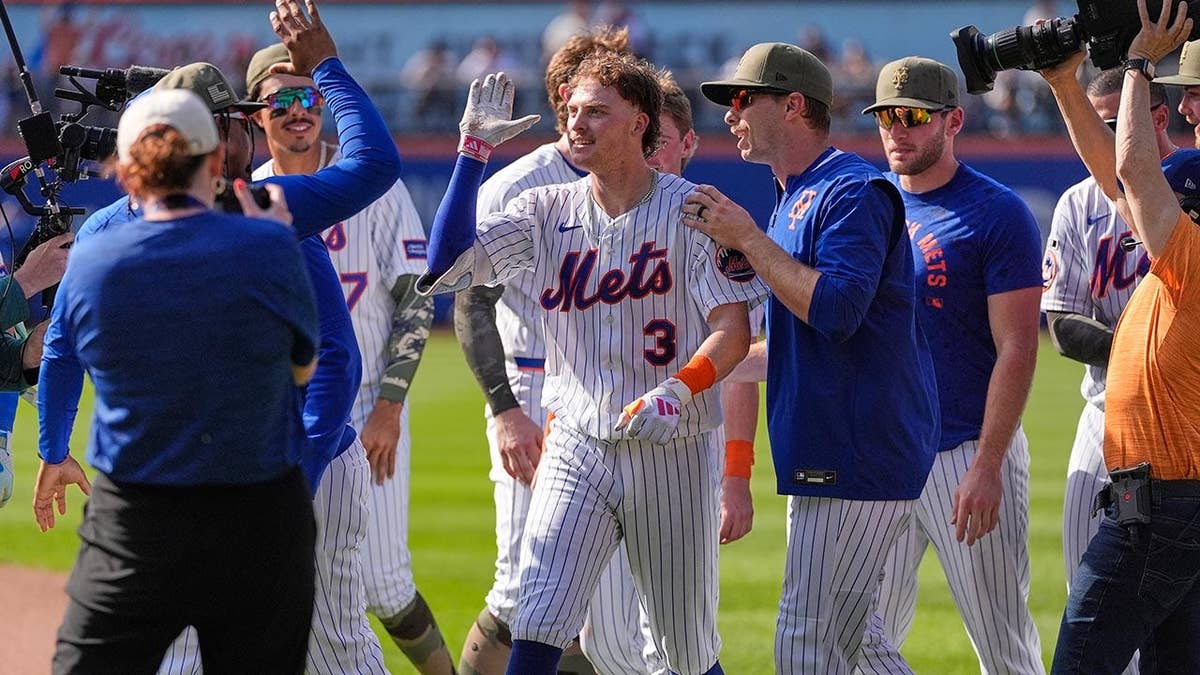 Mets Triumph Over Yankees in Dramatic Subway Series Win