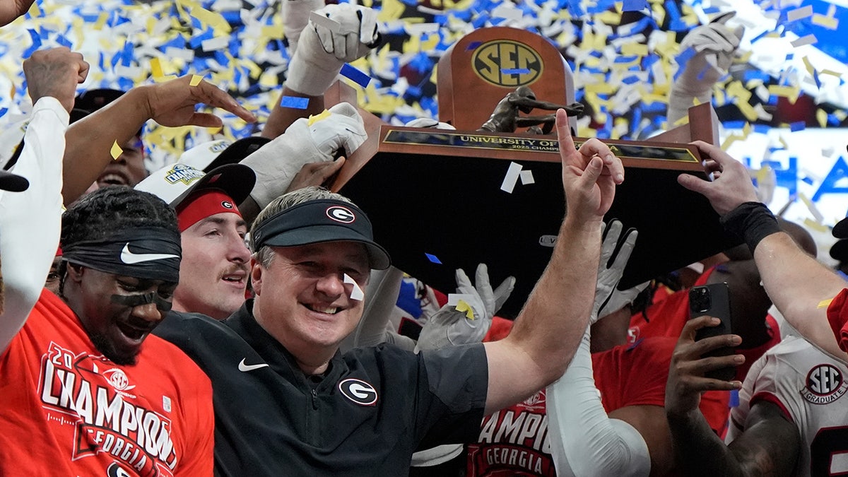 Georgia Bulldogs Remain Strong Despite NIL Changes