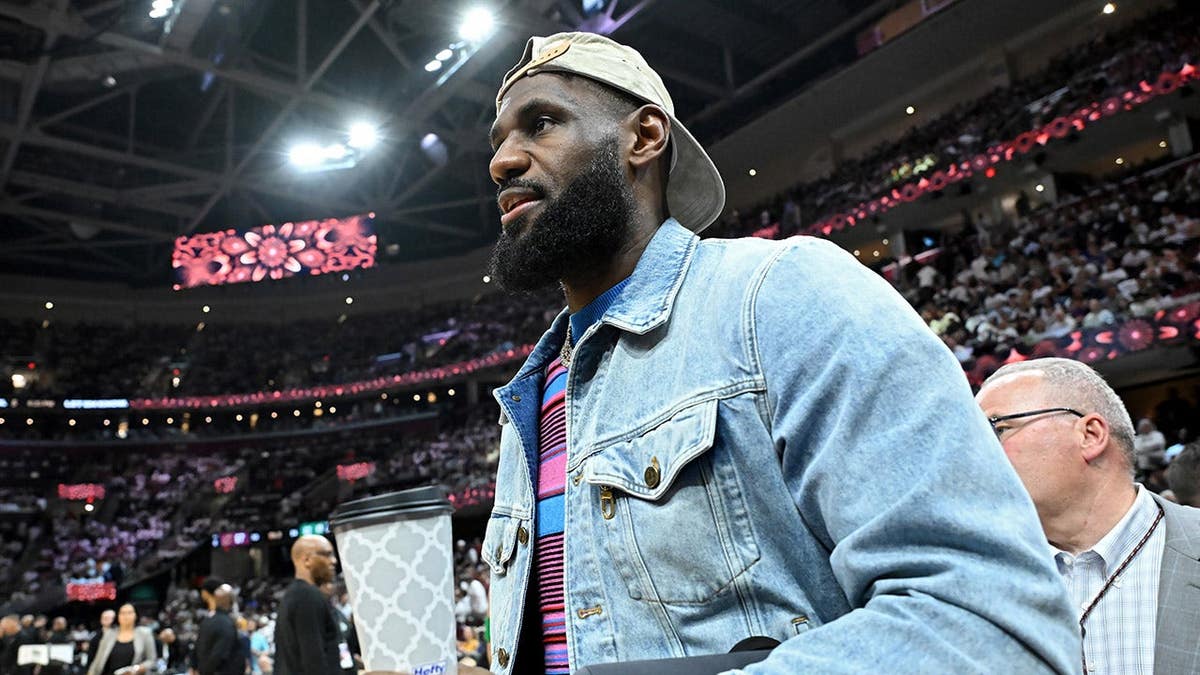 LeBron James Faces Uncertainty After Lakers’ Playoff Exit