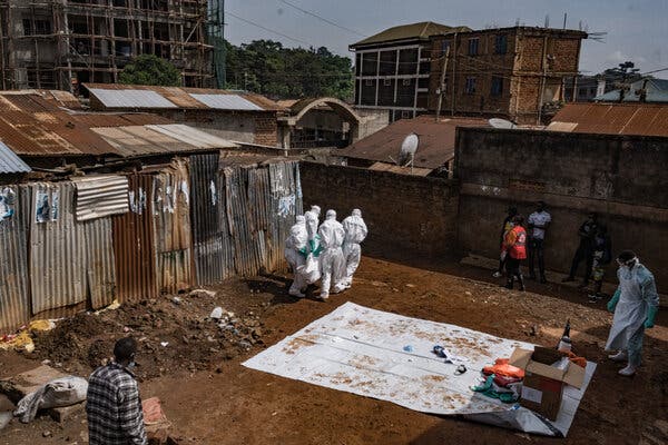Uganda Closes Border with Congo Over Ebola Fears
