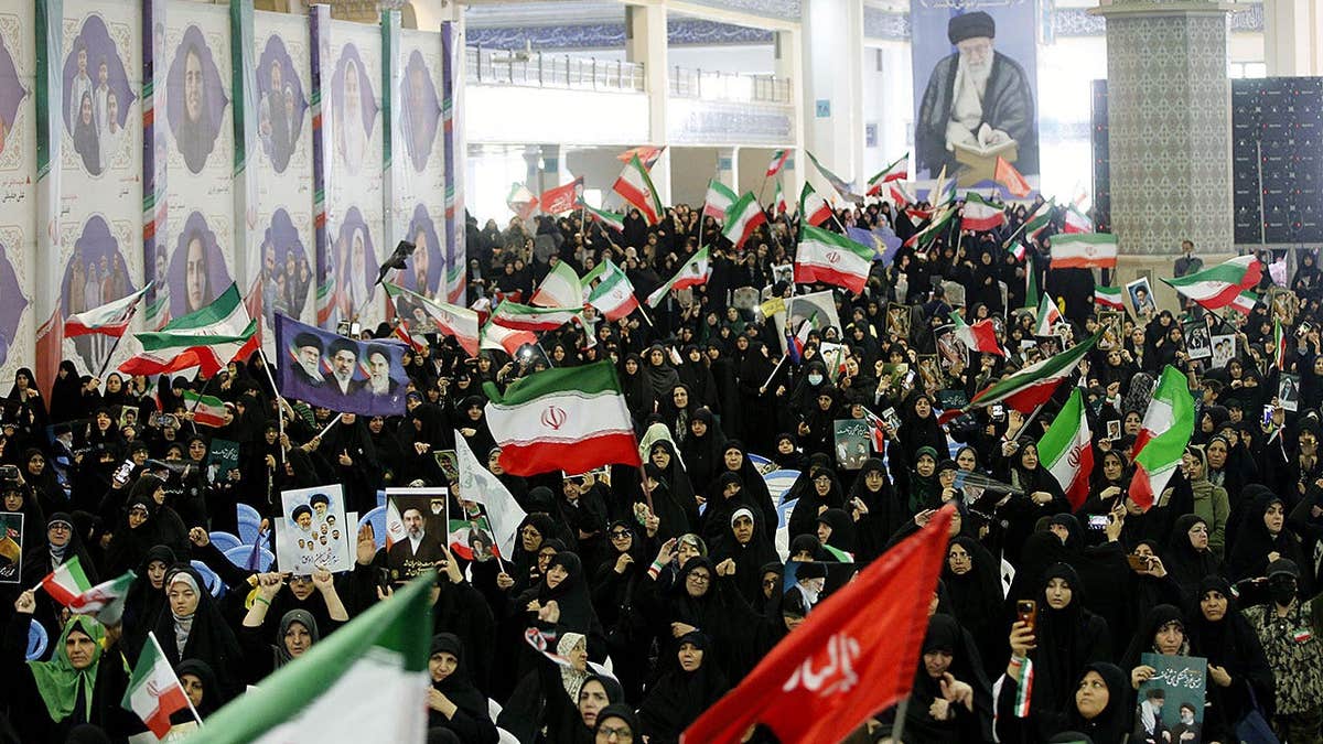 Iran Deal Could Provide ‘Lifeline’ to Regime, Adviser Warns