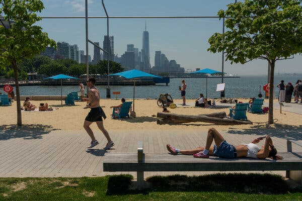 Extended Summer Anticipated in 2026 Due to Calendar Alignment