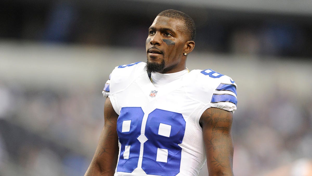 NFL Star Weighs in on Giants Quarterback’s Controversial Trump Introduction