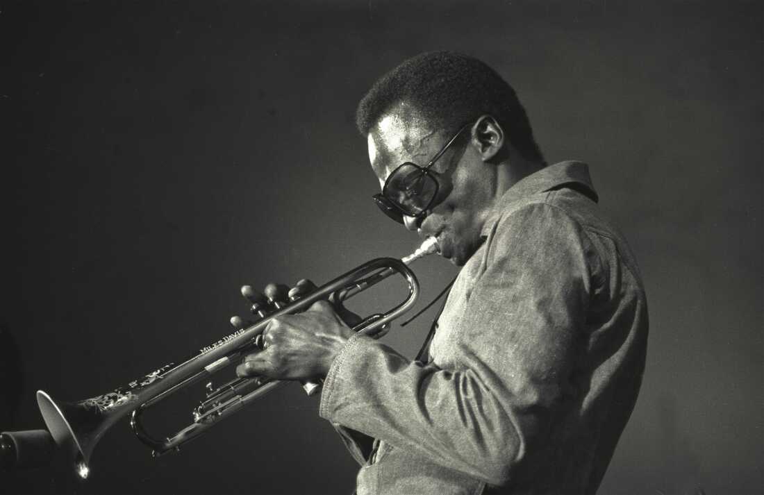Miles Davis: An Ever-Changing Icon in Jazz