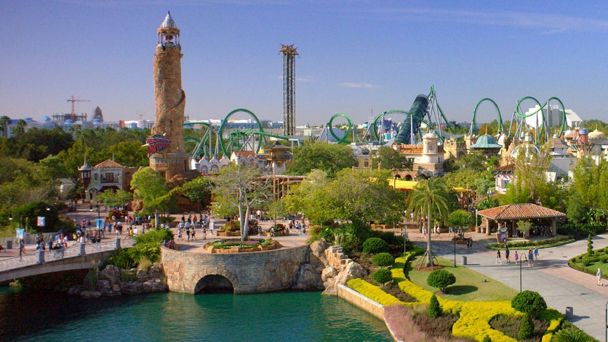 Universal Orlando’s Lost Continent Begins Phased Closure
