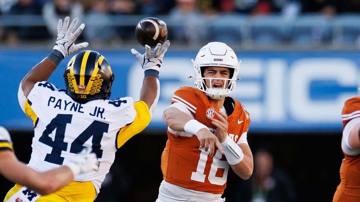Arch Manning Faces High Expectations at Texas