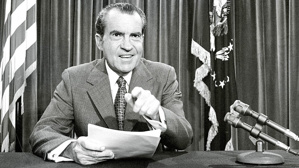 Former General Compares Trump’s Iran Strategy to Nixon’s Vietnam Tactics