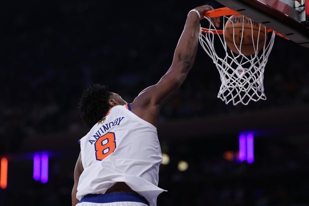Knicks Make Historic Comeback to Edge Spurs in NBA Finals