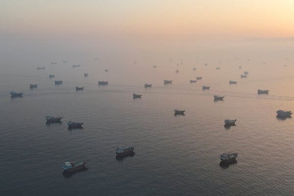 Shipping Companies Cautious About U.S.-Iran Deal, Seek Security Guarantees