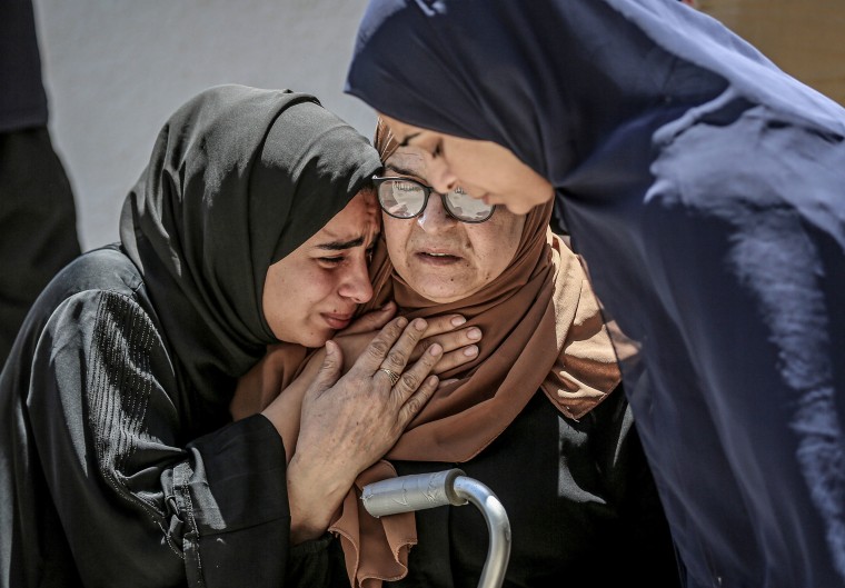Israeli Strikes in Gaza Result in Fatalities Amid Ongoing Tensions