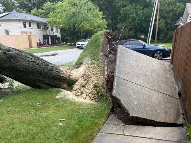 Tornado Causes Severe Damage in Hickory Hills and Surrounding Areas