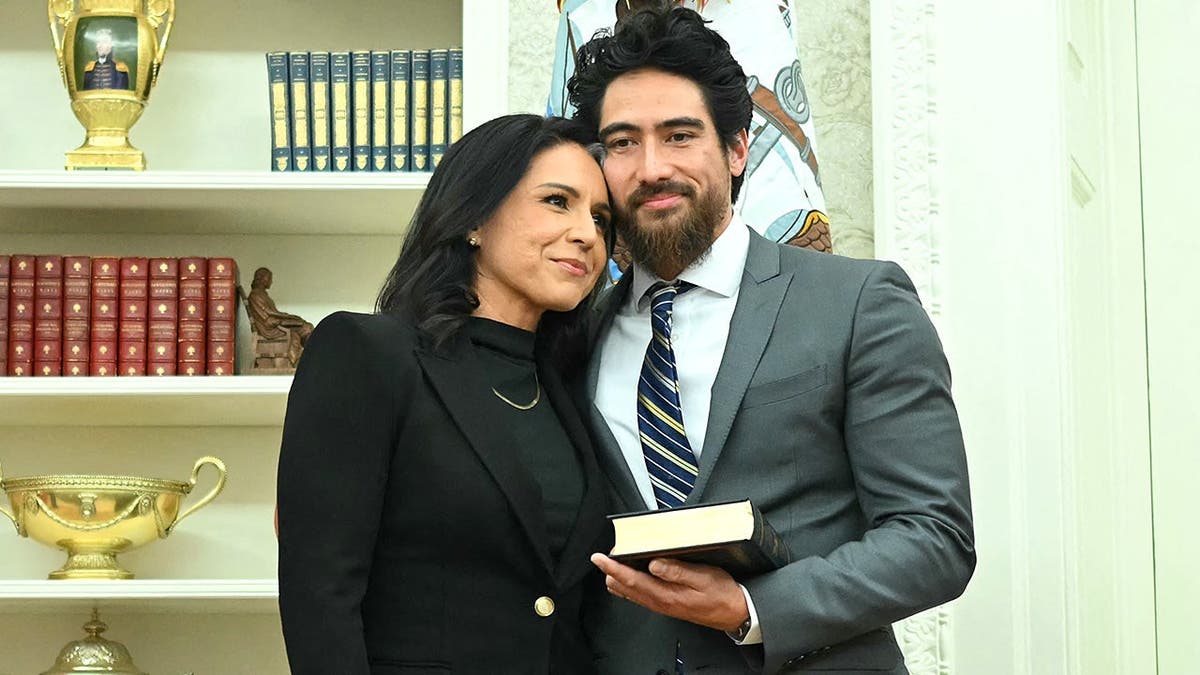Tulsi Gabbard Resigns as Director of National Intelligence to Support Husband’s Cancer Battle