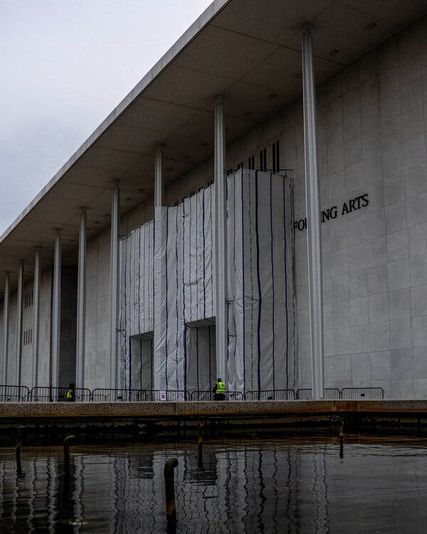 Controversy Over Trump’s Name Removal from Kennedy Center
