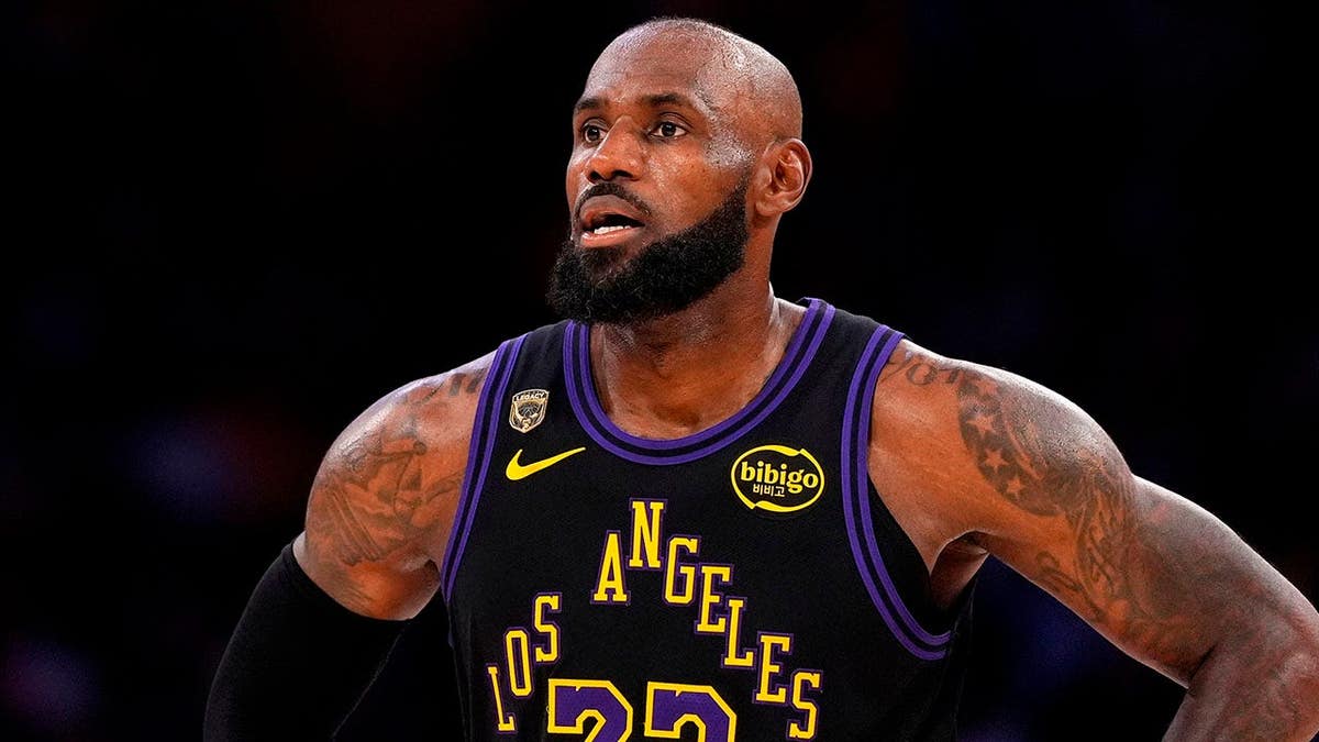 LeBron James Faces Potential Team Switch in NBA Offseason