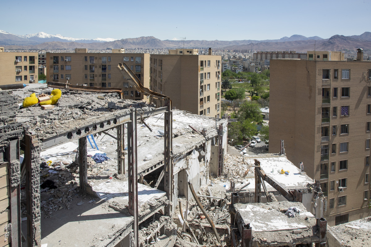 U.S. Denies Plans to Pay Iran $300 Billion for Reconstruction