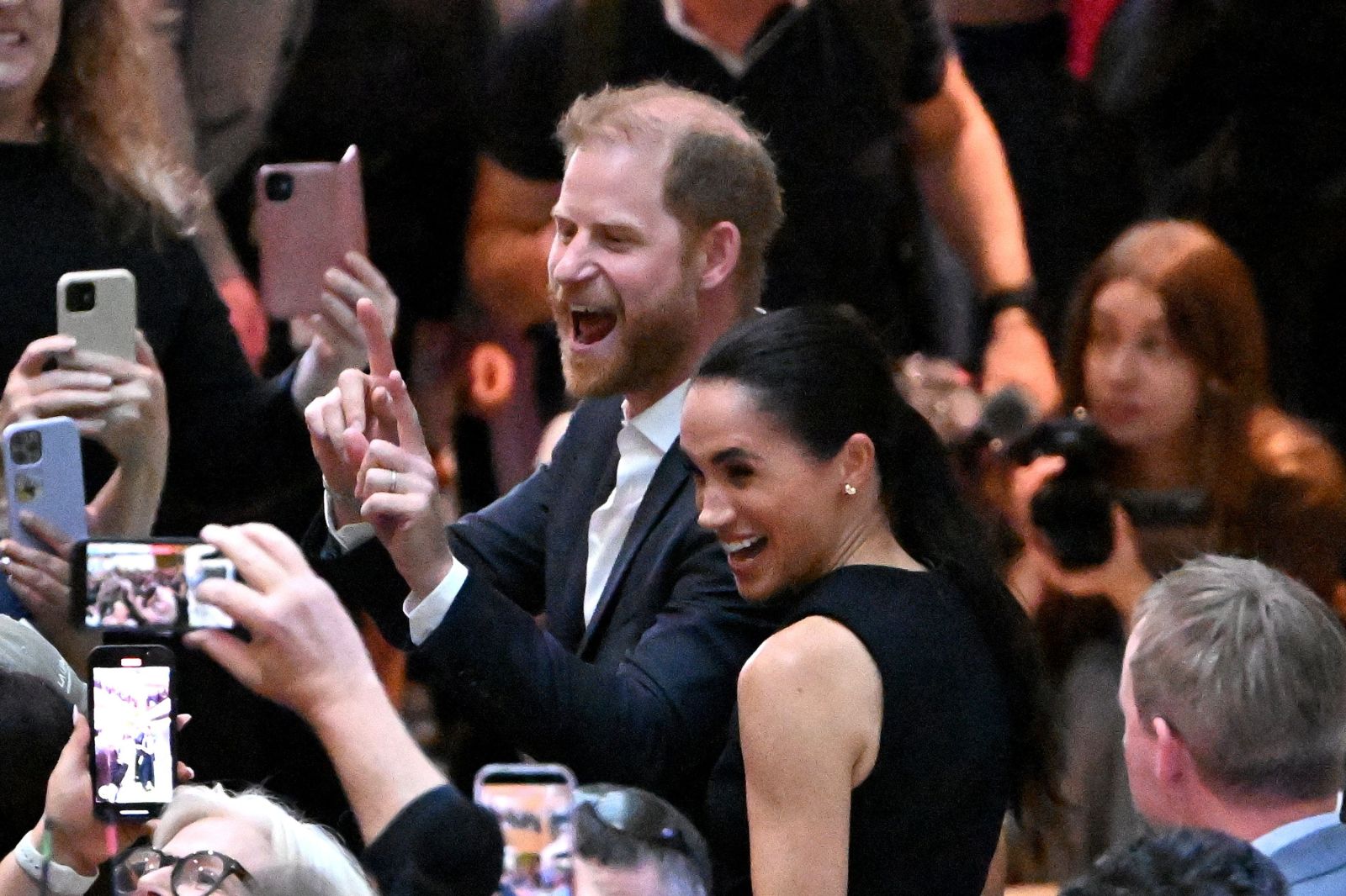 Prince Harry and Meghan Markle’s Support for UK Social Media Ban
