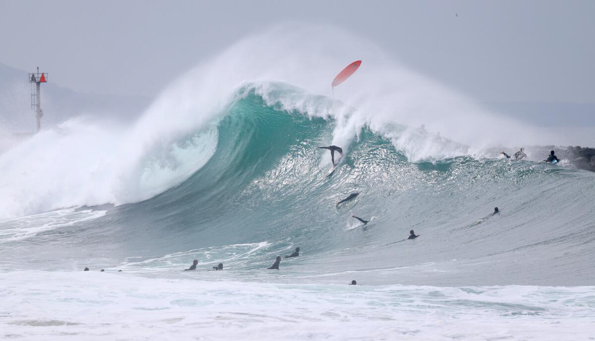 Dangerous Surf Conditions in Southern California Lead to Tragic Incident