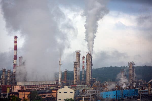 India Eyes Revival of Energy Ties with Iran Amid Oil Crisis