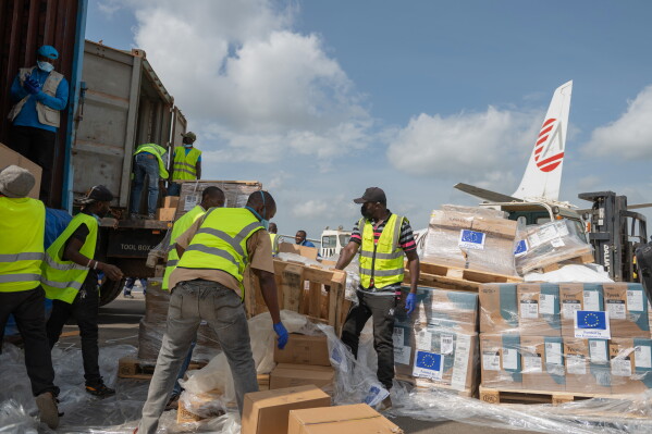 Recovery from Rare Ebola Strain Reported in Democratic Republic of Congo