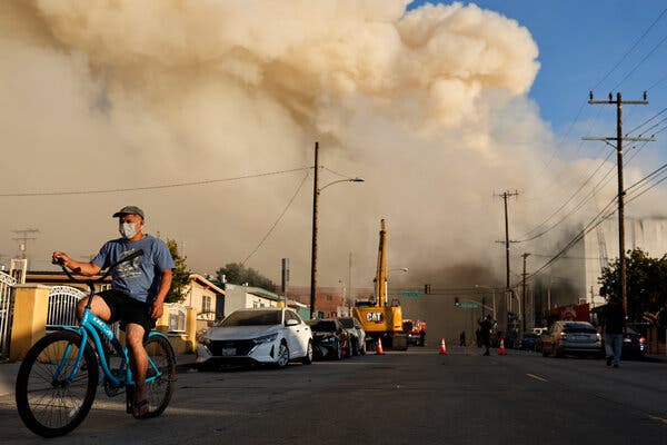 Warehouse Fire in Boyle Heights Impacts Air Quality Across L.A.