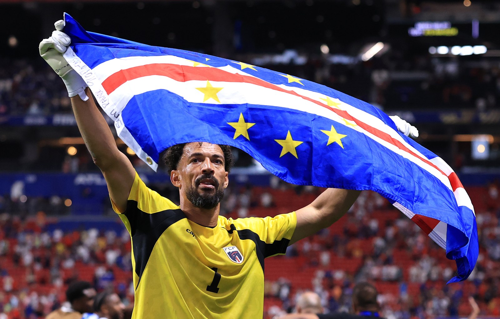 Fundraiser Launched to Bring Cape Verde Goalkeeper Vozinha’s Mother to World Cup