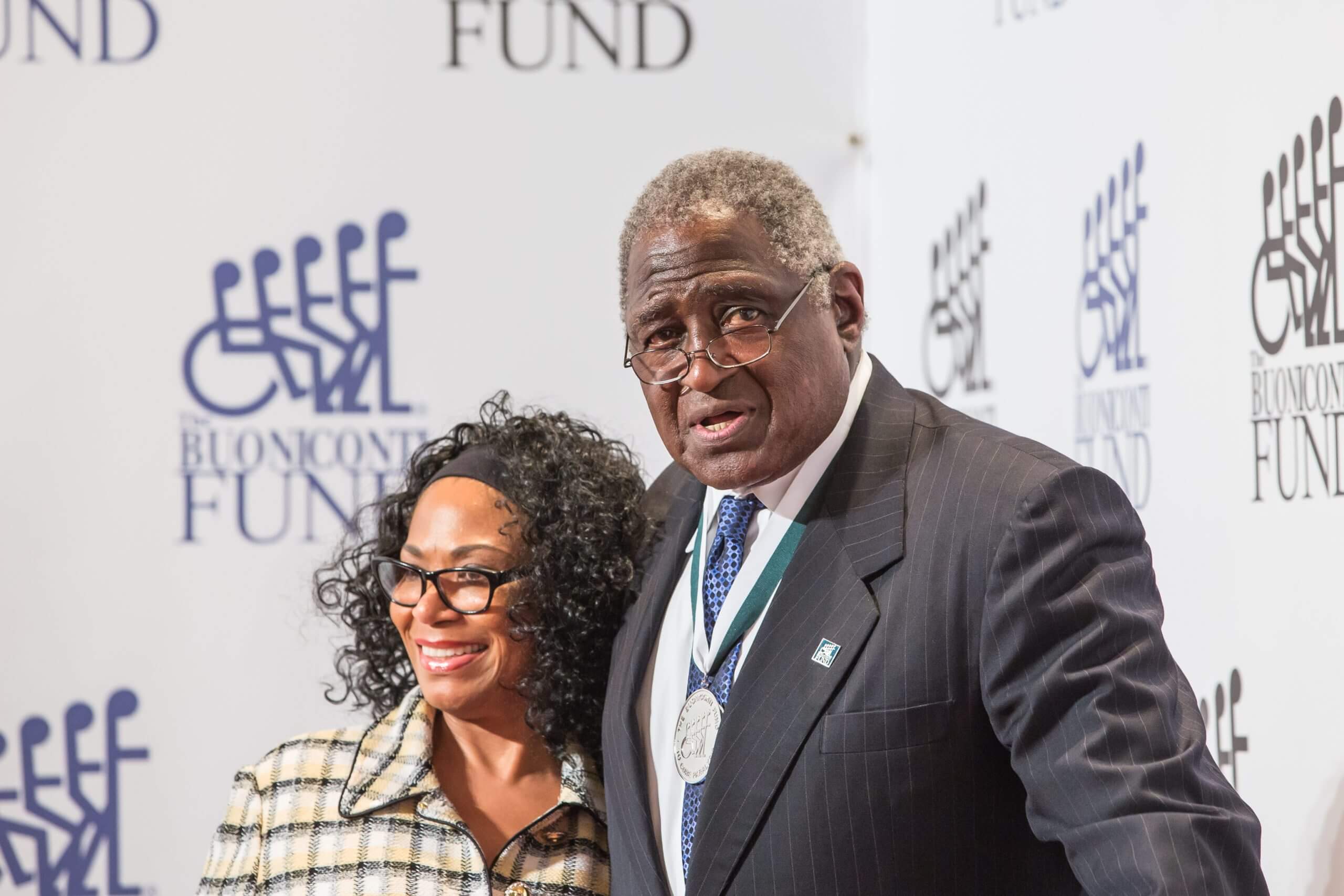 Gale Reed’s Tribute to Willis Reed and the Knicks’ Historic Comeback