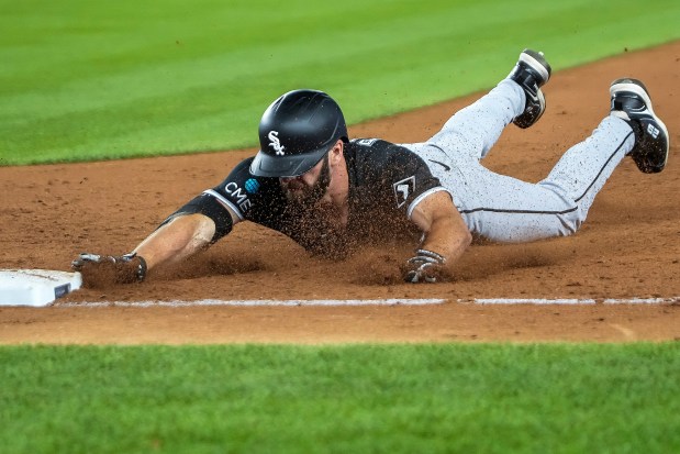 Challenges and Reflection: Chicago White Sox Face Demanding Road Game in New York