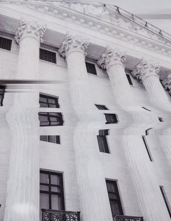 Unusual Legal Case in Chicago Highlights Justice System Issues