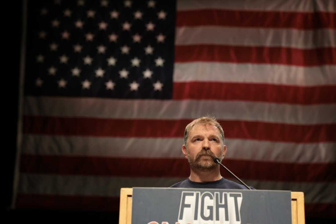 Graham Platner Faces Challenges Amid Maine Senate Campaign