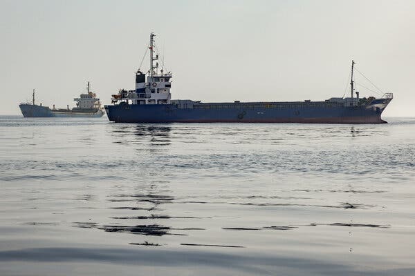 Shipping Uncertainty in the Strait of Hormuz Amid US-Iran Tensions