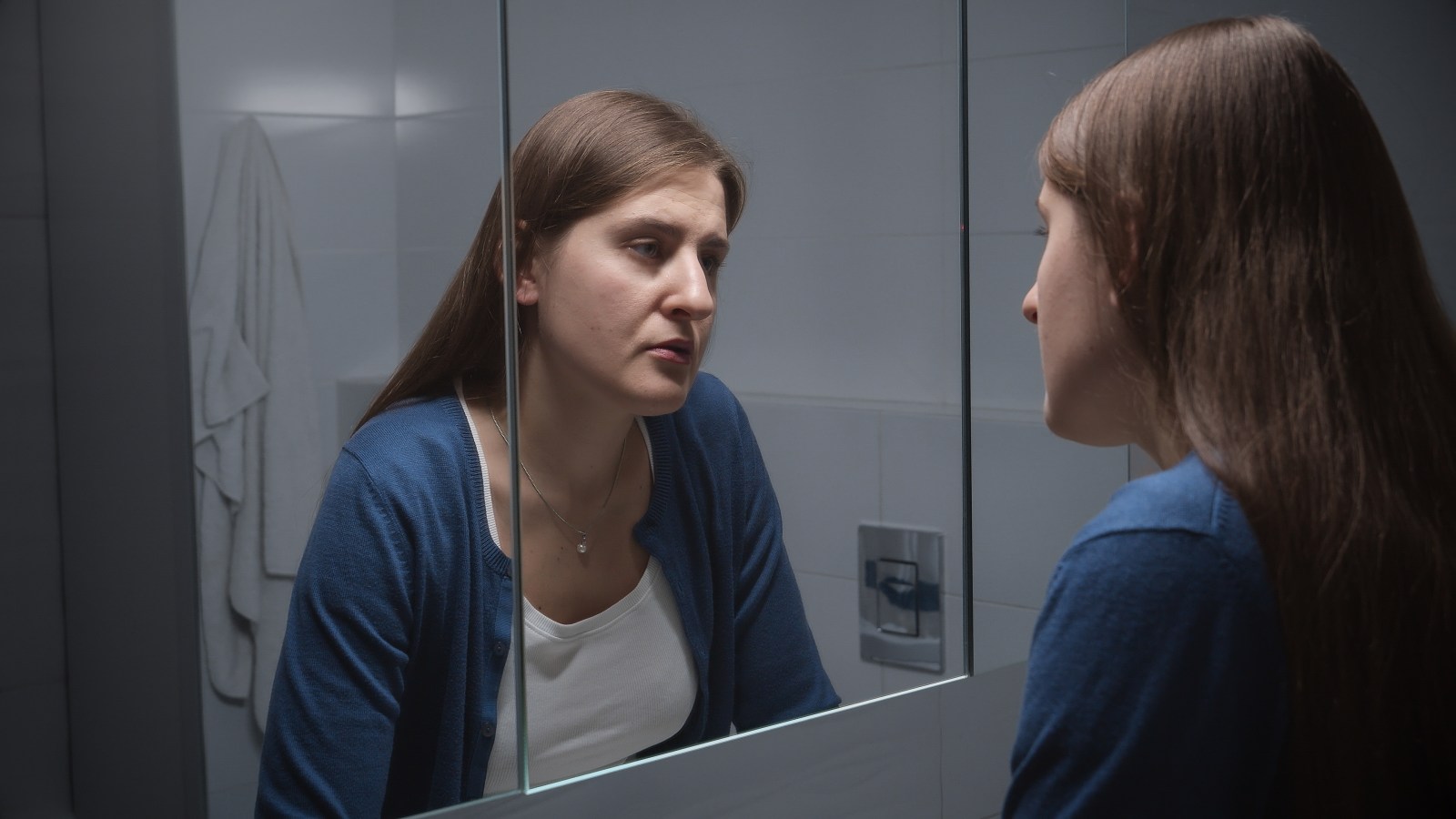 Understanding Early Aging Changes: Insights from Experts