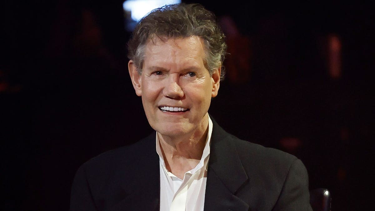 Randy Travis’ Journey Through Health and Music