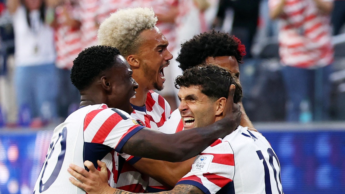 USMNT Secures Victory Over Paraguay in Group Stage Match