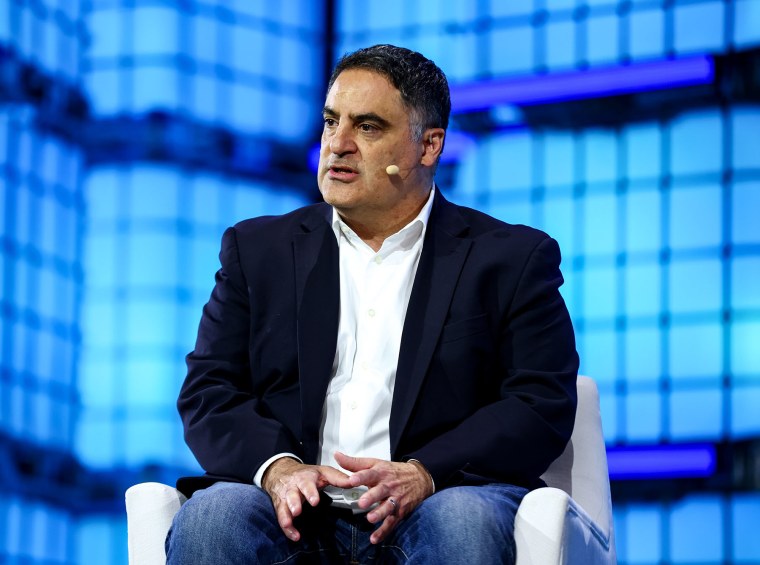 Britain Blocks Entry of Media Personalities Cenk Uygur and Hasan Piker