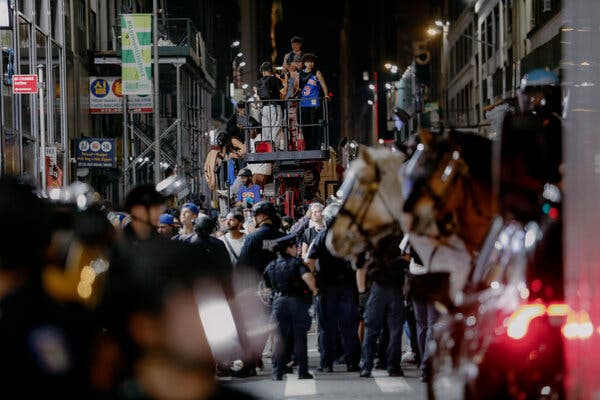 Knicks Watch Party for Game 5 of the NBA Finals