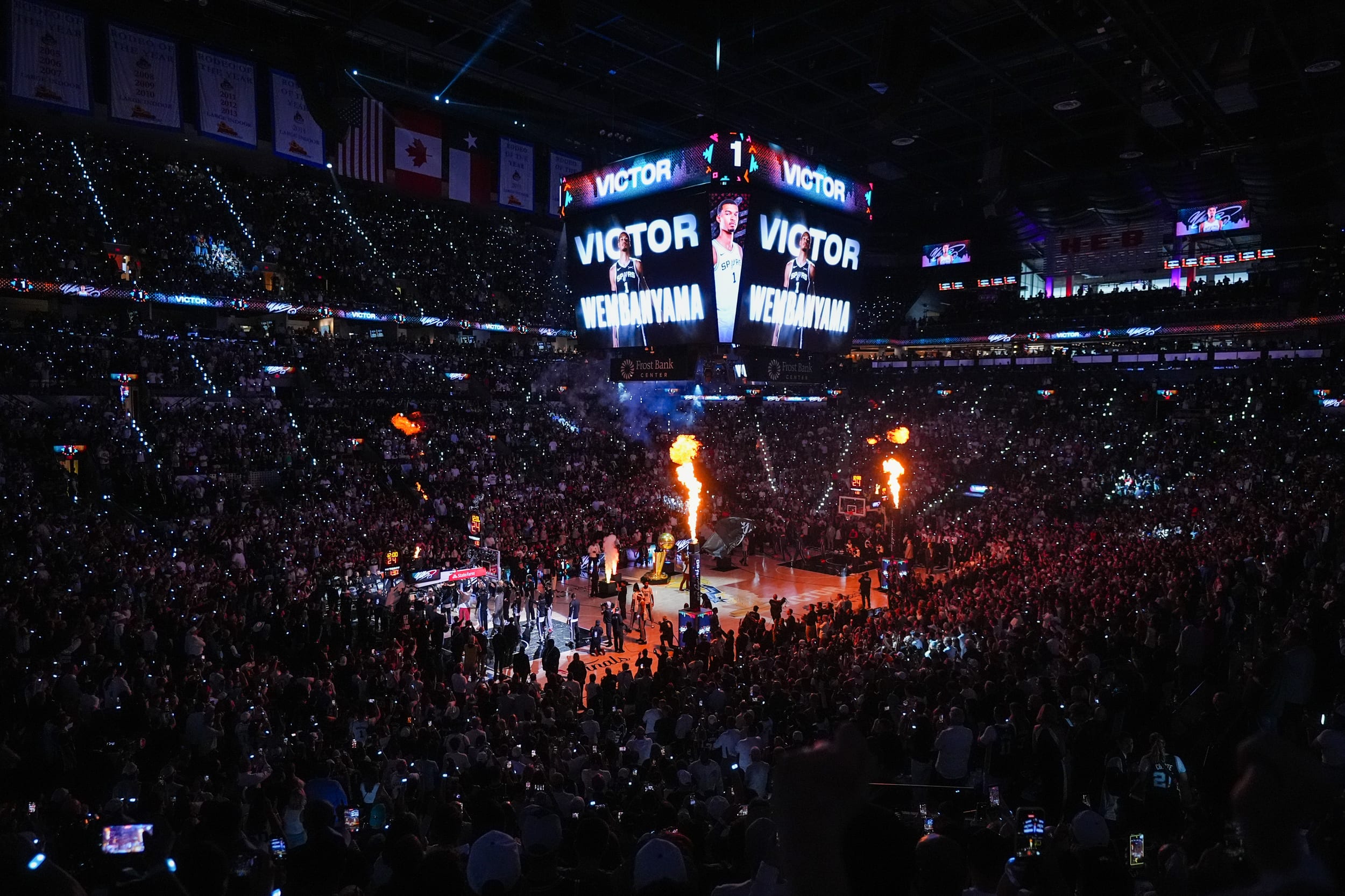 Knicks Edge Spurs 105-104 in Thrilling Finish