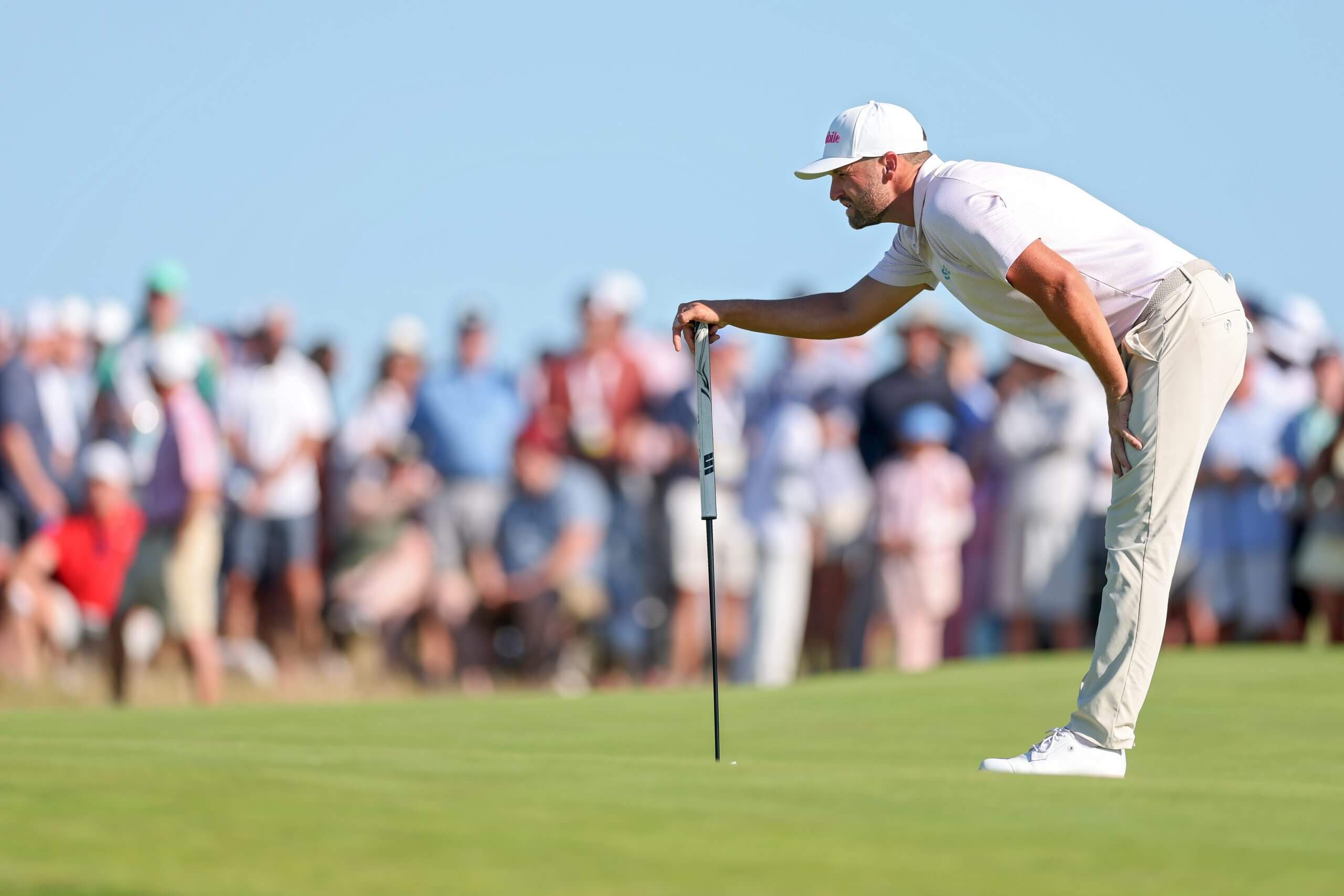 Wyndham Clark Wins U.S. Open Amidst Challenges