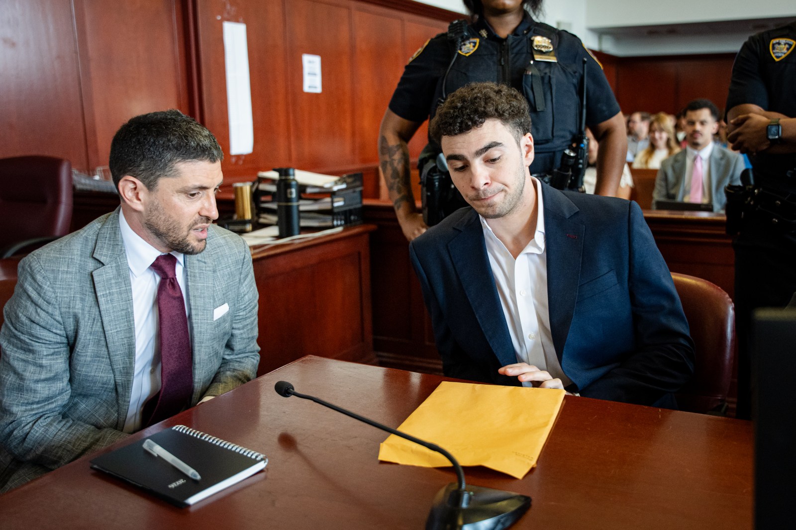 Mangione to Use Psychiatric Defense in CEO Murder Case