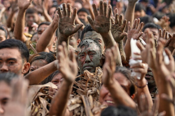 Philippine Devotees Honor St. John the Baptist in Unique Festival