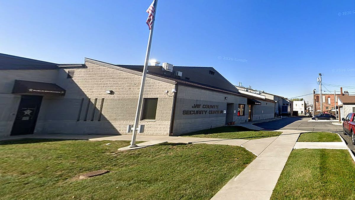 Federal Authorities Arrest Corrections Officer With Fraudulent Asylum Claim